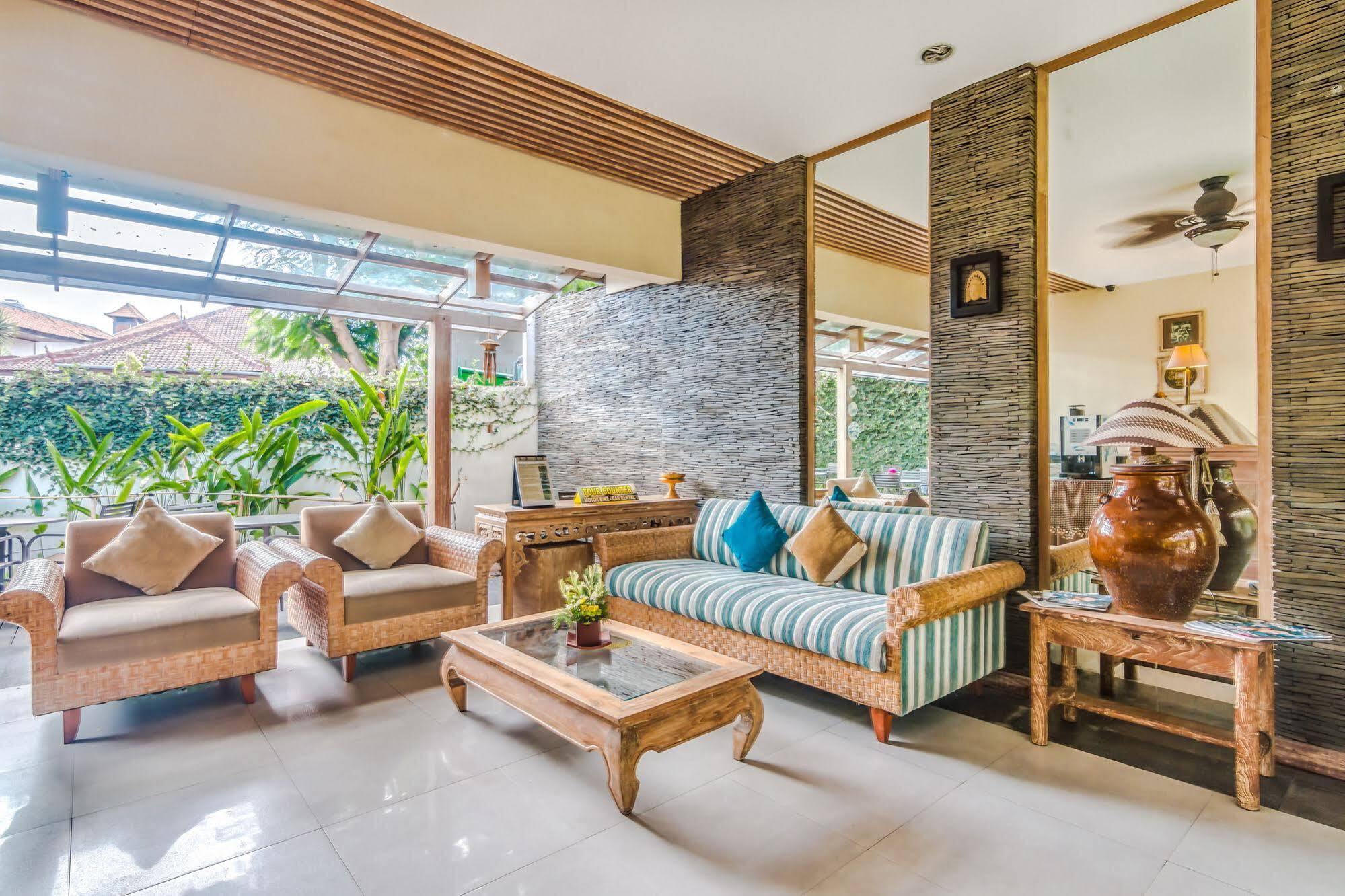 Zen Rooms Badung Nyangnyang Sari Kuta  Exterior photo