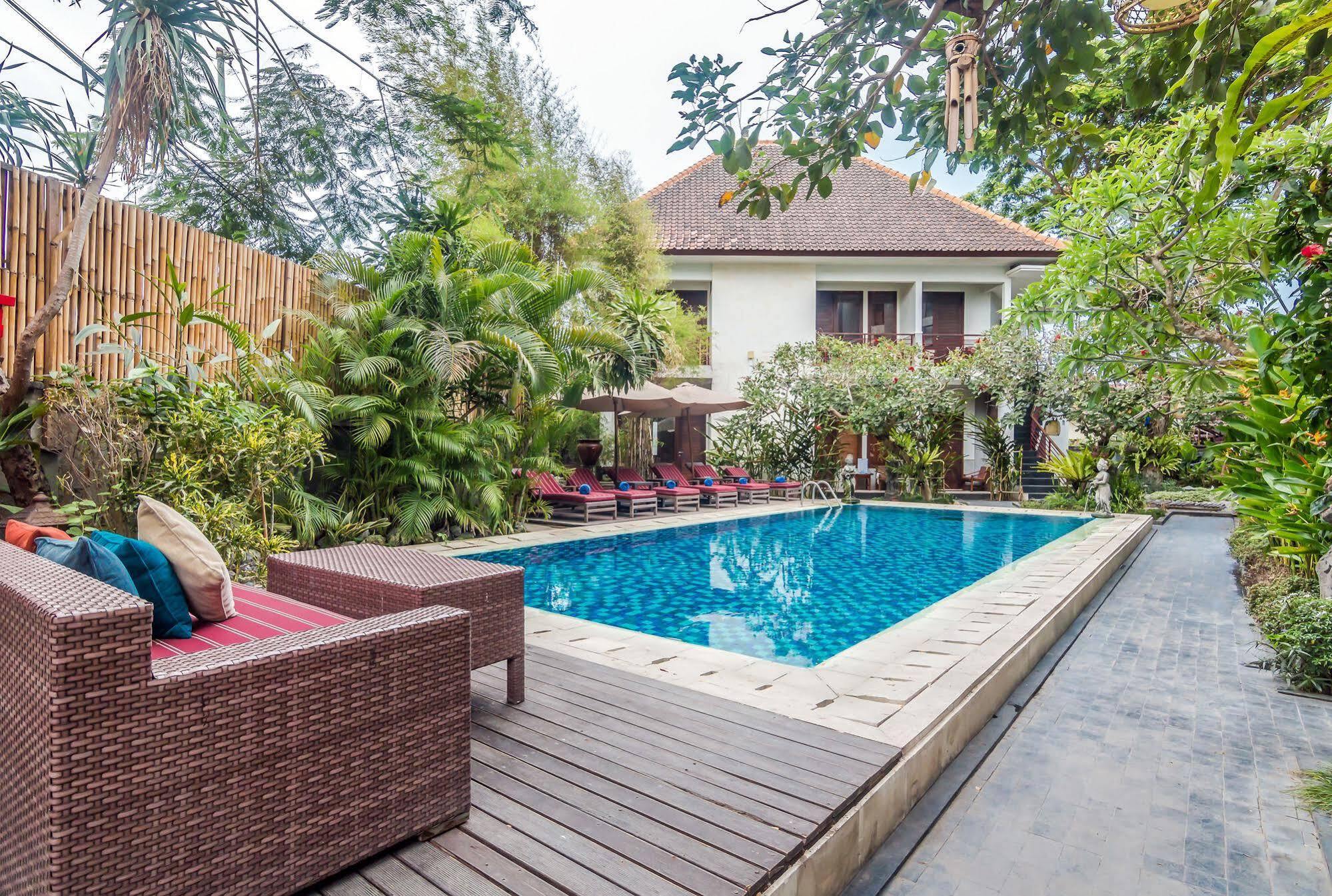Zen Rooms Badung Nyangnyang Sari Kuta  Exterior photo